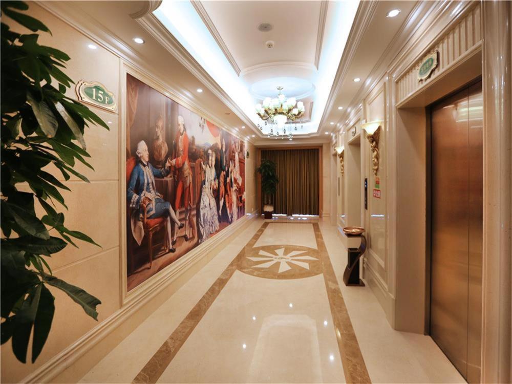 Vienna International Hotel Yantai Changjiang Road Xingyi Square Branch Eksteriør billede